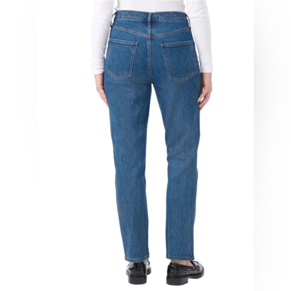 Kirkland Signature Ladies' Straight Leg Jean - Picture 2 of 3